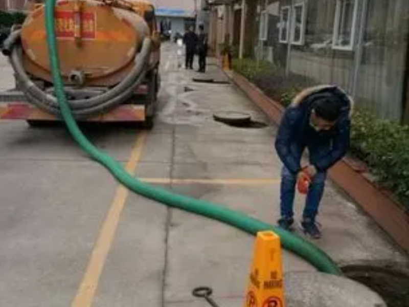 河西饭店隔油池清理