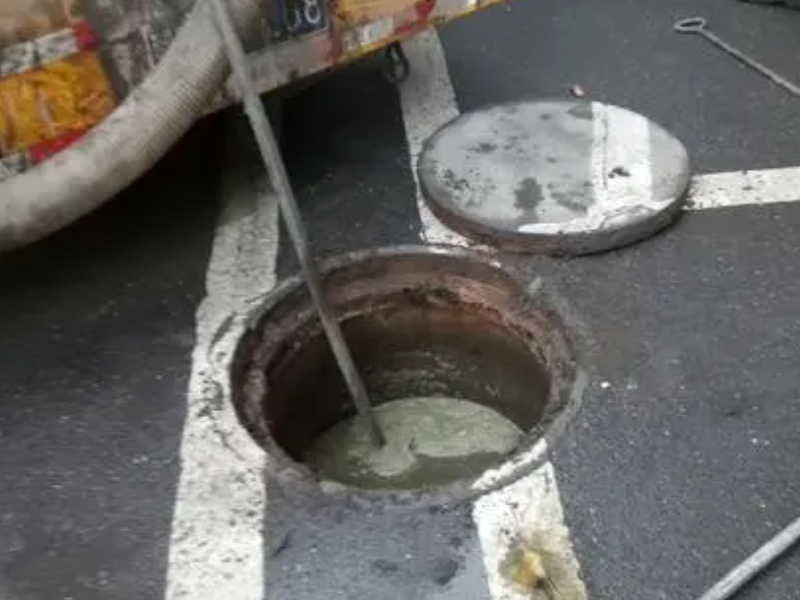河西小区隔油池清理