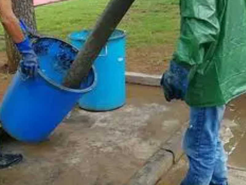河西区马桶水箱安装维修及更换水箱配件，水管及更换