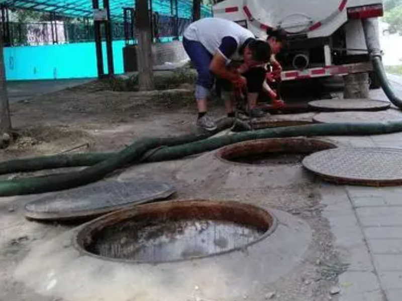 河西区24小时上门维修水管漏水，水龙头断裂马桶疏通